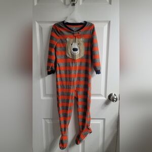 #515 FREE W PURCHASE Simple Joys Footed Onesie 3T